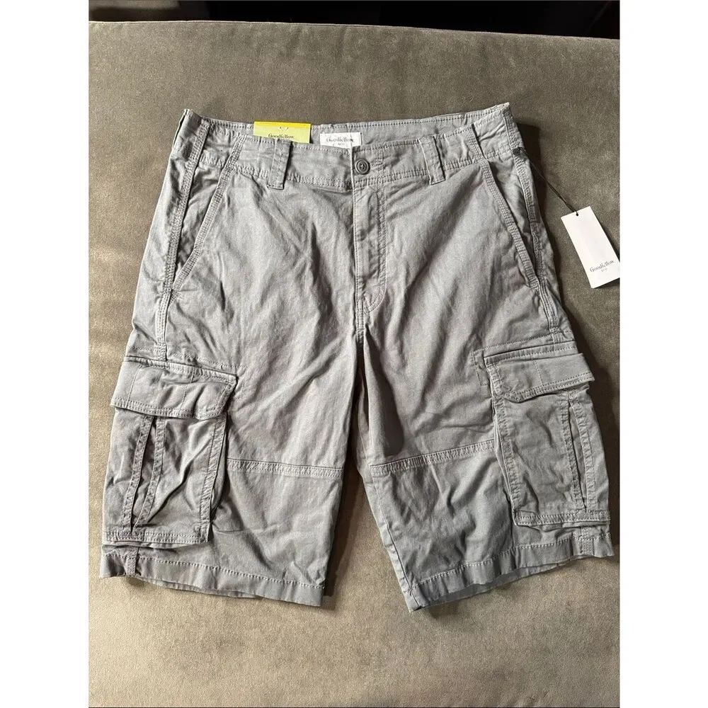 Menโsย Goodfellow & CoโGrayโCargoโShortsโSizeโ32โNWT